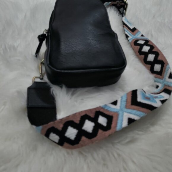 Urban Originals Anthropologie Boho Traveler Faux Leather Liberty Crossbody Bag - Picture 4 of 13